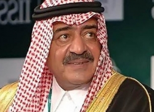 المشرف العام وأعضاء وعضوات ملتقى رواد ومواهب يعزون الأمير مقرن بن عبد العزيز في وفاة ابنه فقيد الوطن الأمير منصور